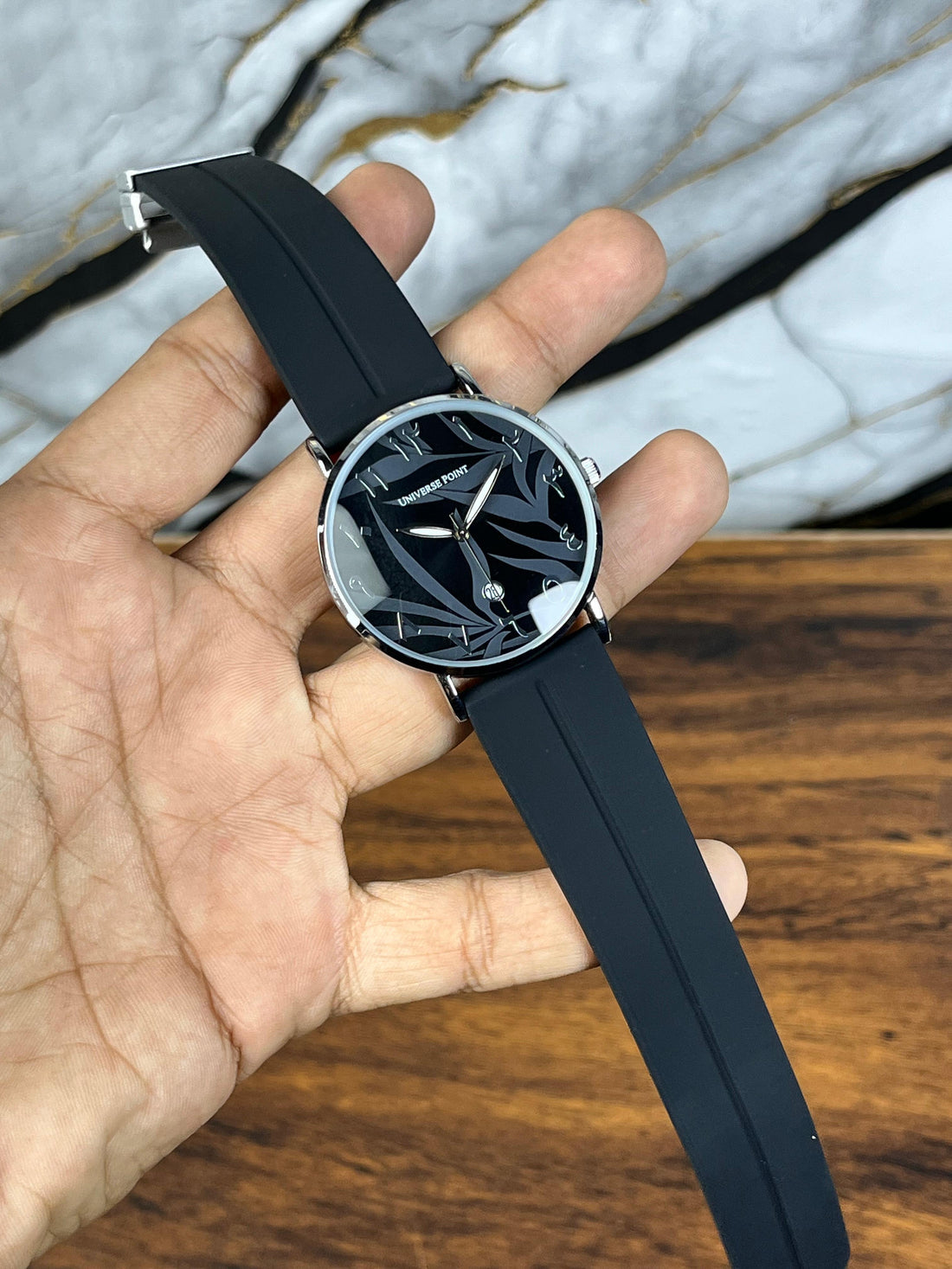 UP Arabic Dial Watch with Leaves Texture | Magnetic Lock.