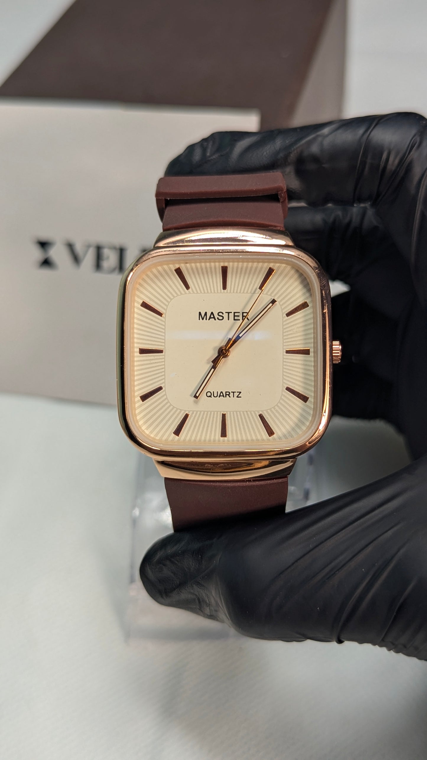 Master Quartz Silicon Strap Watch