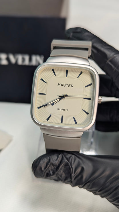 Master Quartz Silicon Strap Watch