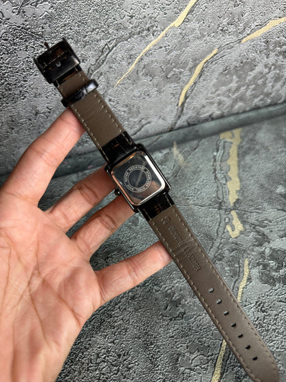 https://cdn.shopify.com/s/files/1/0598/0058/4325/files/blackback.jpg?v=1772999072