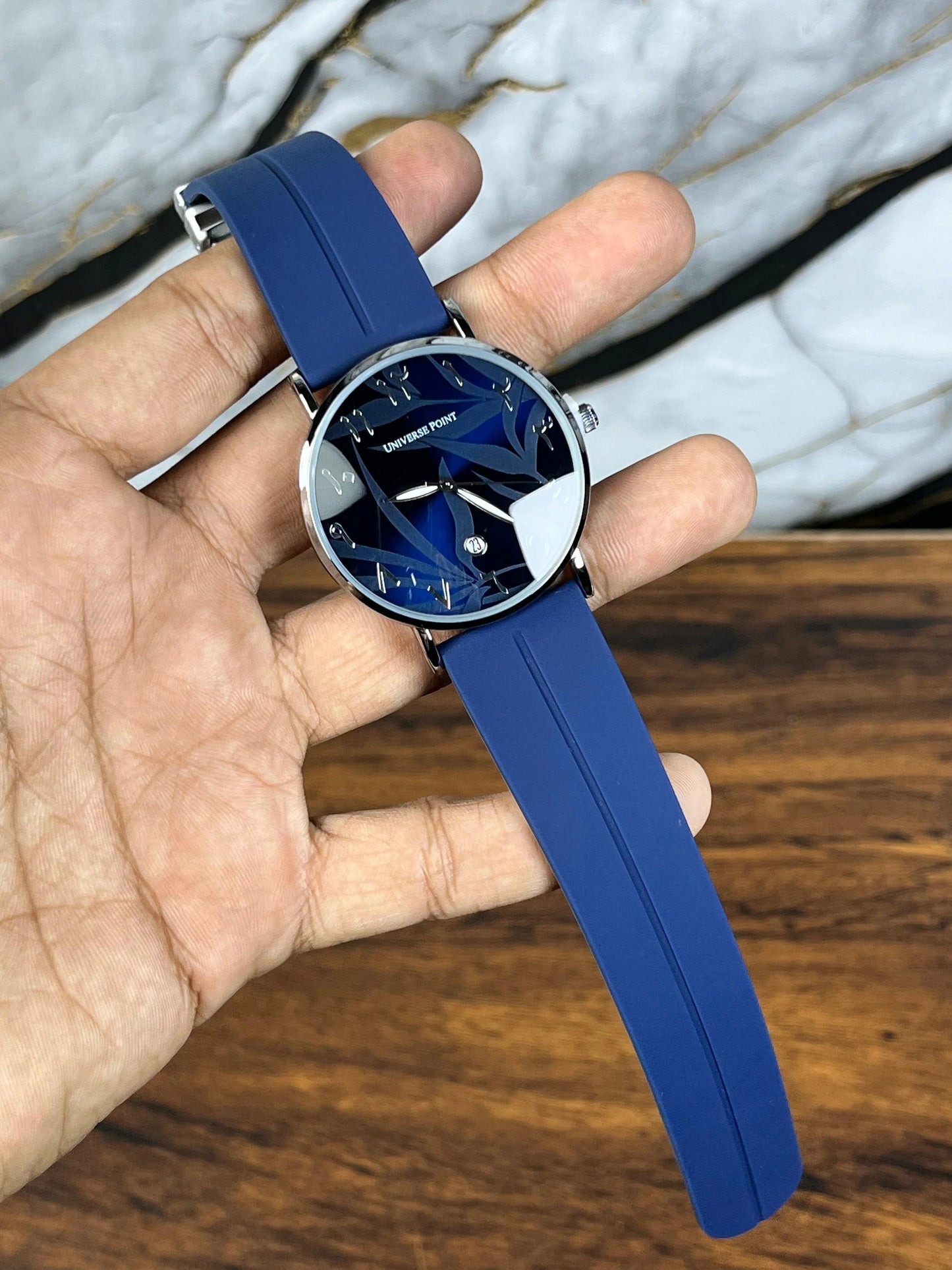 UP Arabic Dial Watch with Leaves Texture | Magnetic Lock.