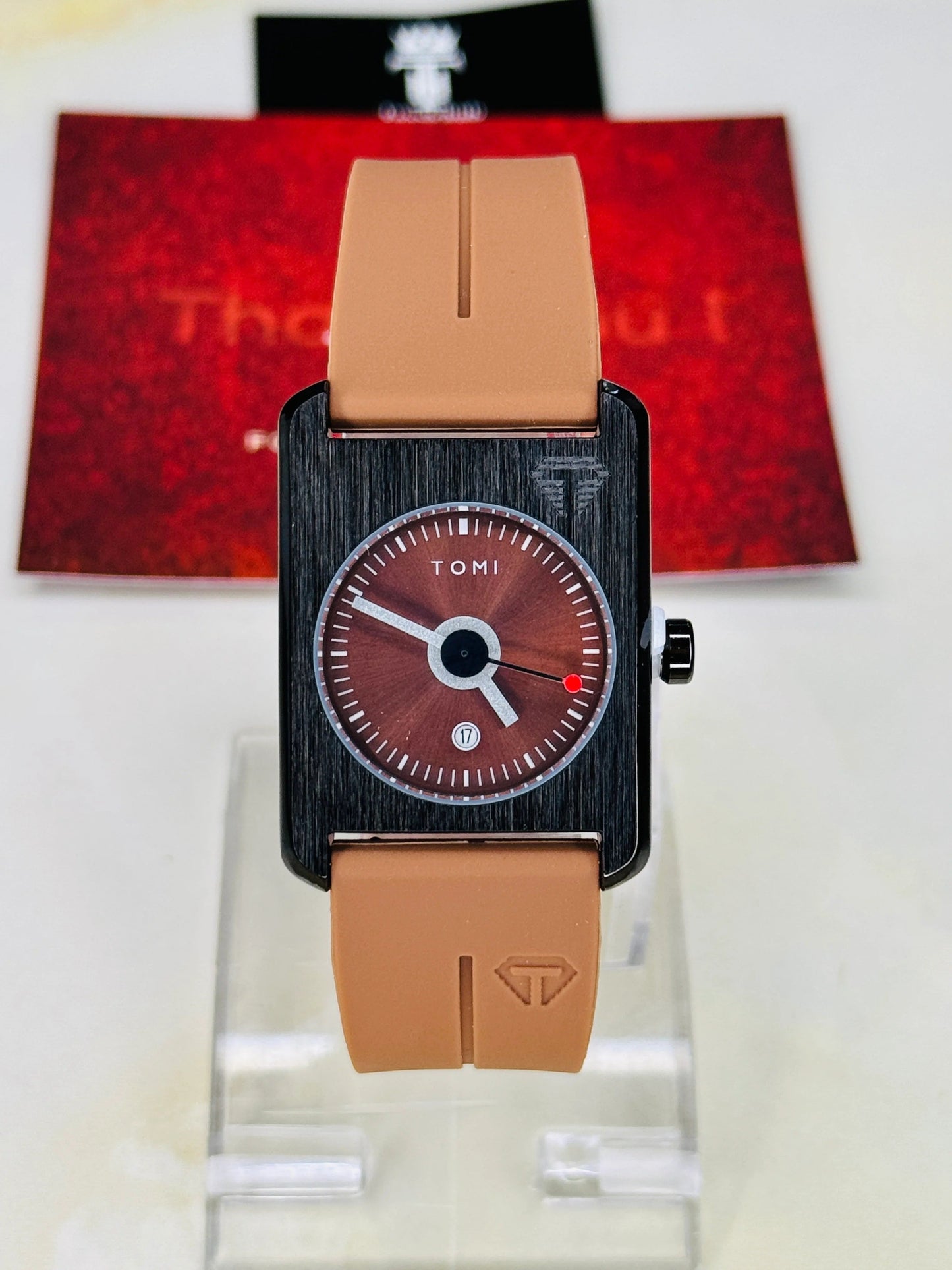 Tomi Army Green Tank Magnetic Strap Watch